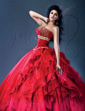 Load image into Gallery viewer, Quinceañera Dress Style BS-040 - bella-sera-dresses.com     